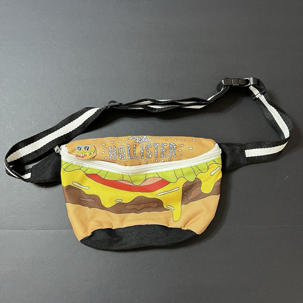 HOLLISTER Graphic Cheeseburger Burger Fanny Pack & Pin Hamburger Hip Bag Y2K